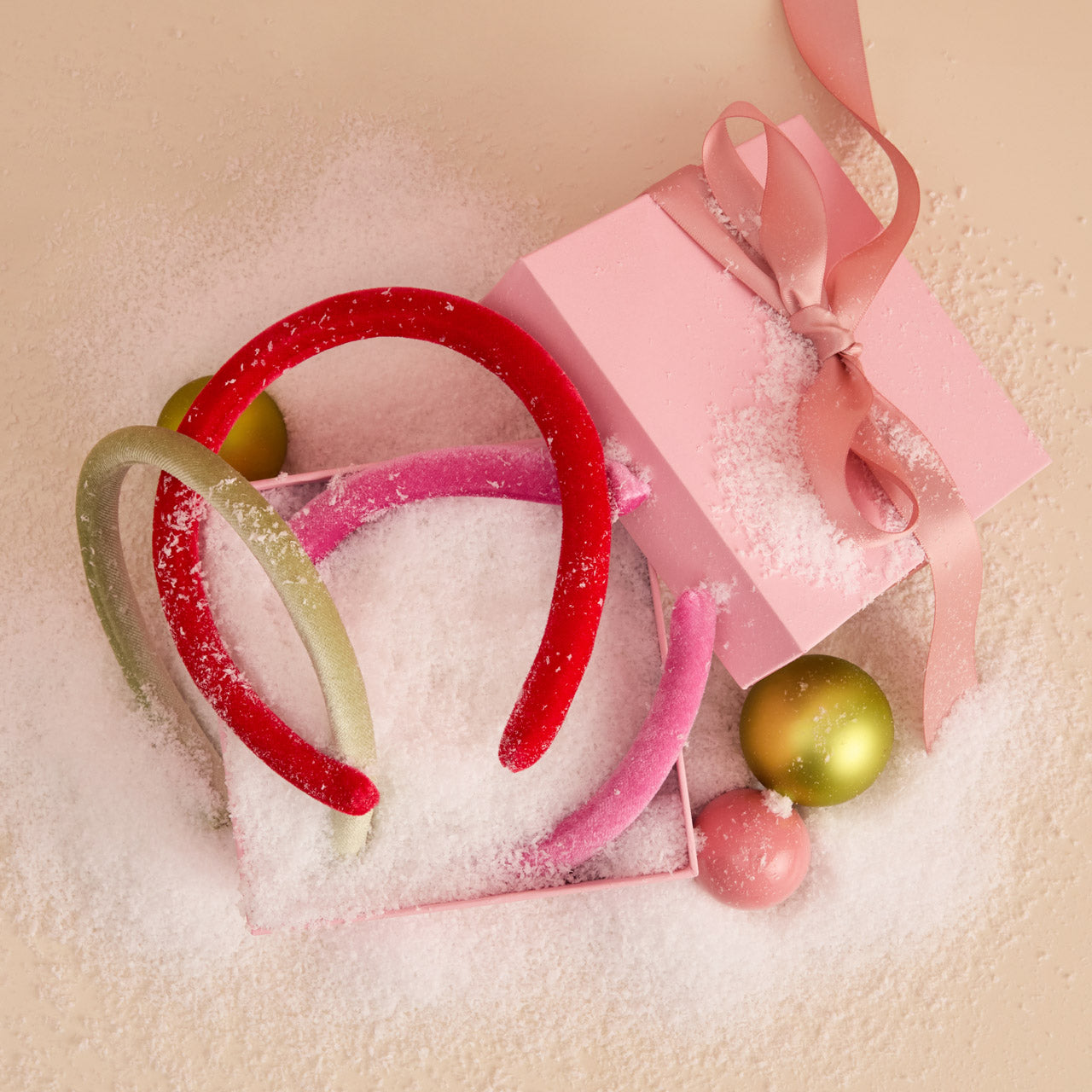 빨강, 분홍, 초록 벨벳 헤어밴드