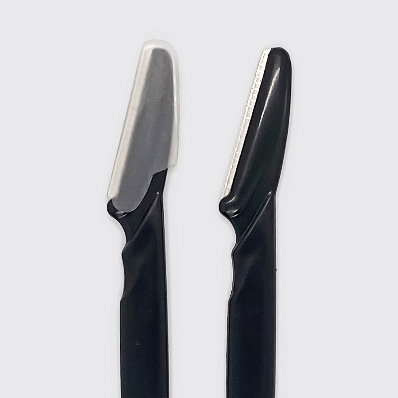 Kitsch Touch Up Dermaplaners (12 pcs) in Black, additional product angle