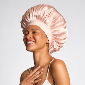 Bonnet oversize en satin - Blush